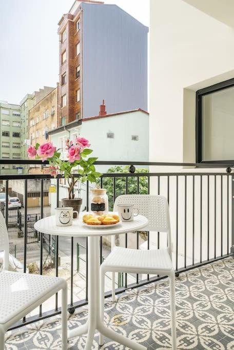 Alojamientos Turisticos Con Terraza En Santander Lapera Ngoại thất bức ảnh